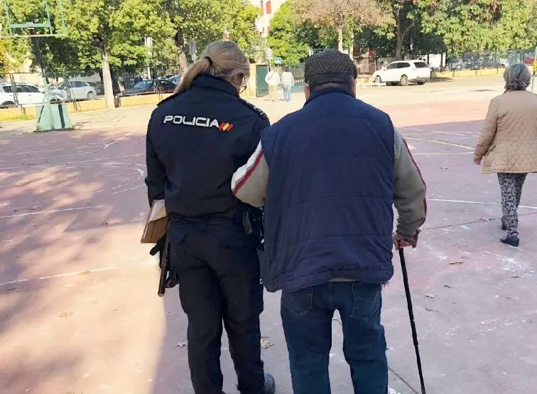 casos donde la policia actue con inteligencia emocional - Como debe ser el trato de un policía a un ciudadano