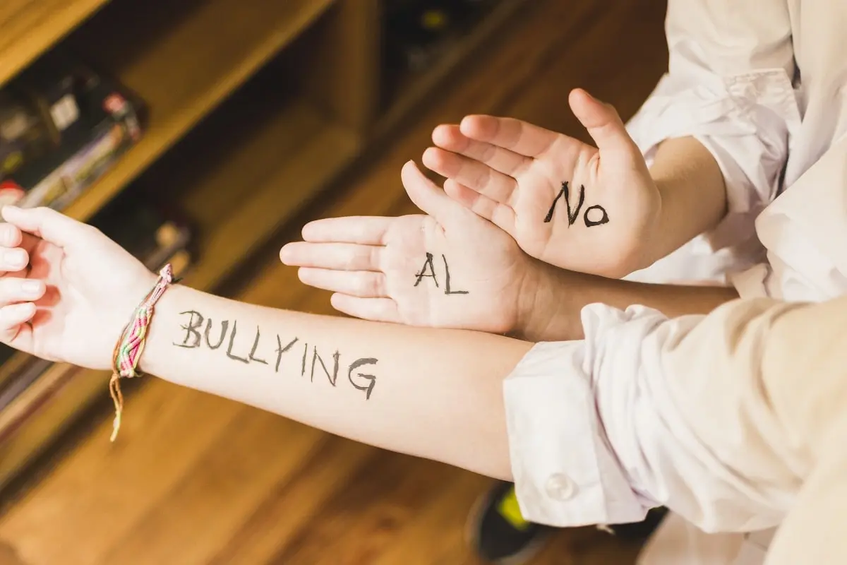 inteligencia emocional para prevenir el bullying - Cómo evitar el bullying 10 ejemplos