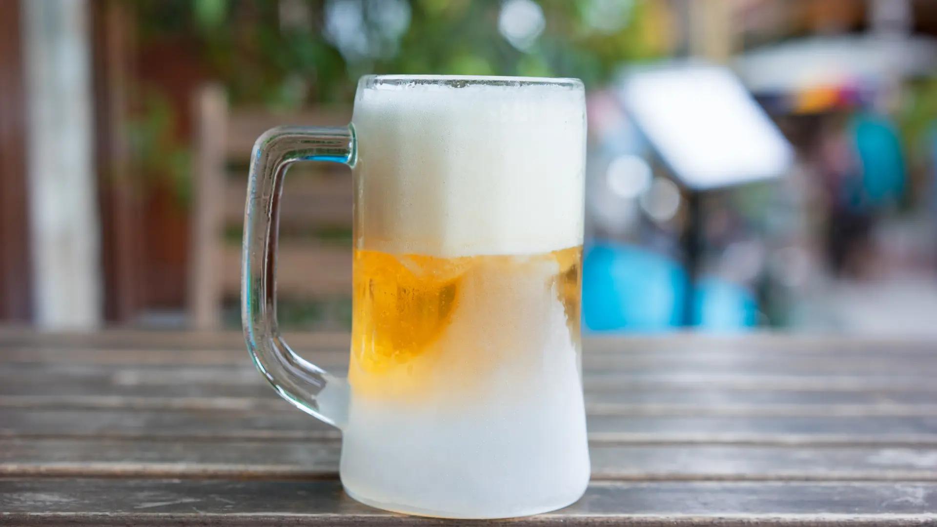 envase de cerveza inteligente te avisa cuando esta frio - Cómo funciona chill it