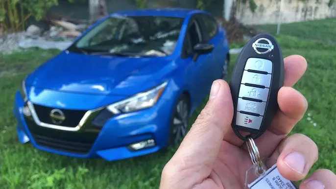 como arrancar un versa sin llave inteligente - Cómo hacer arranque remoto en Nissan Versa