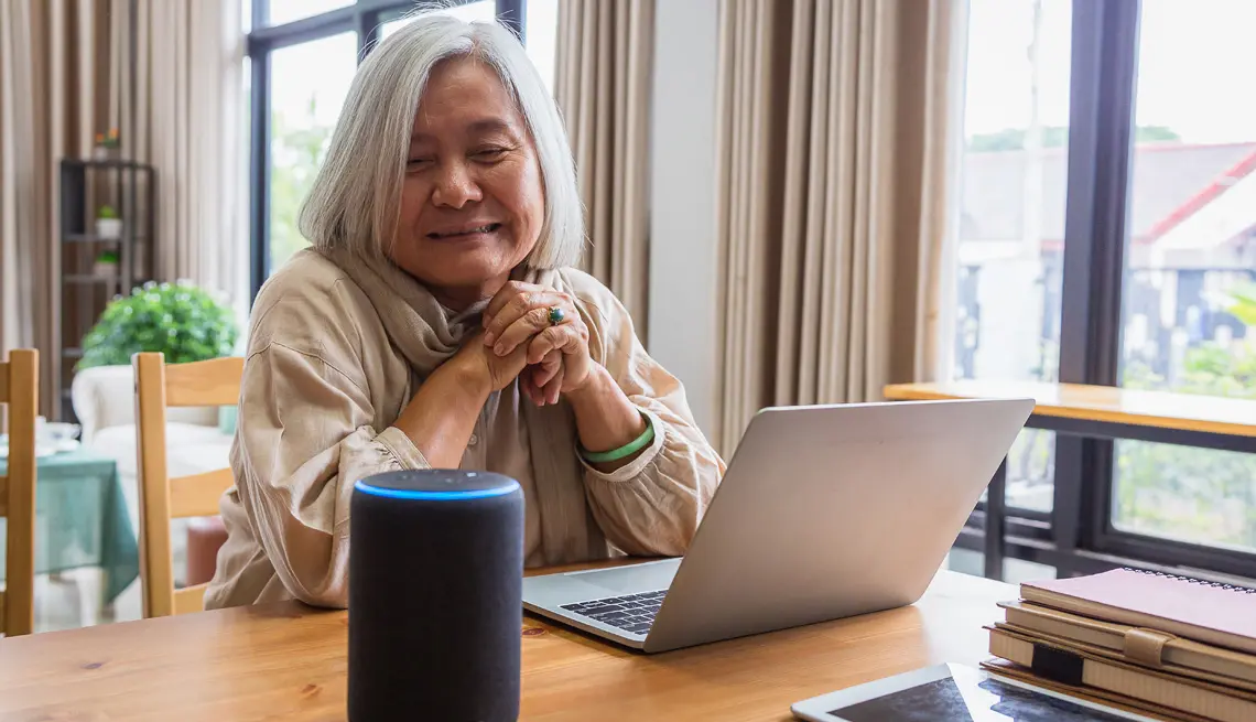 Ambientes inteligentes en el cuidado de las personas mayores - Como la tecnología puede ayudar a los adultos mayores ambientes inteligentes en el cuidado de las personas mayores - Como la tecnología puede ayudar a los adultos mayores
