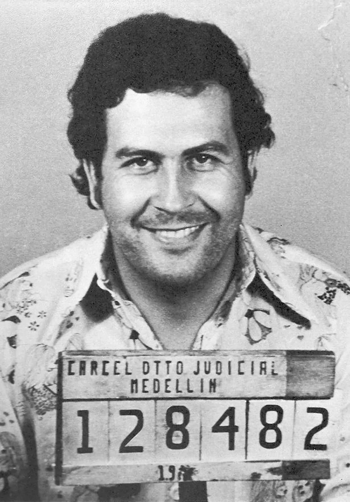Pablo Escobar: La Inteligencia detrás del Narcotráfico - Cómo llegó Pablo Escobar a ser tan poderoso pablo escobar era inteligente - Cómo llegó Pablo Escobar a ser tan poderoso