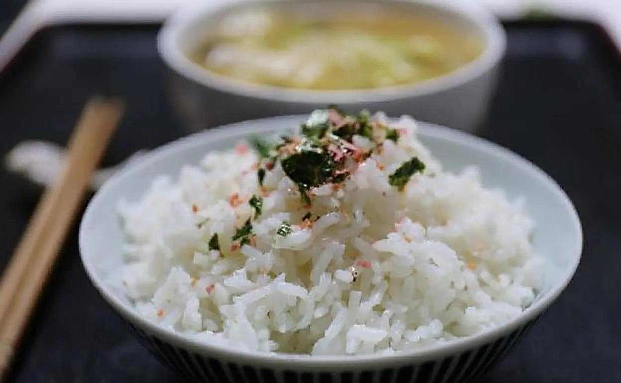 formas inteligentes de utilizar el arroz - Cómo mejorar un arroz cocido