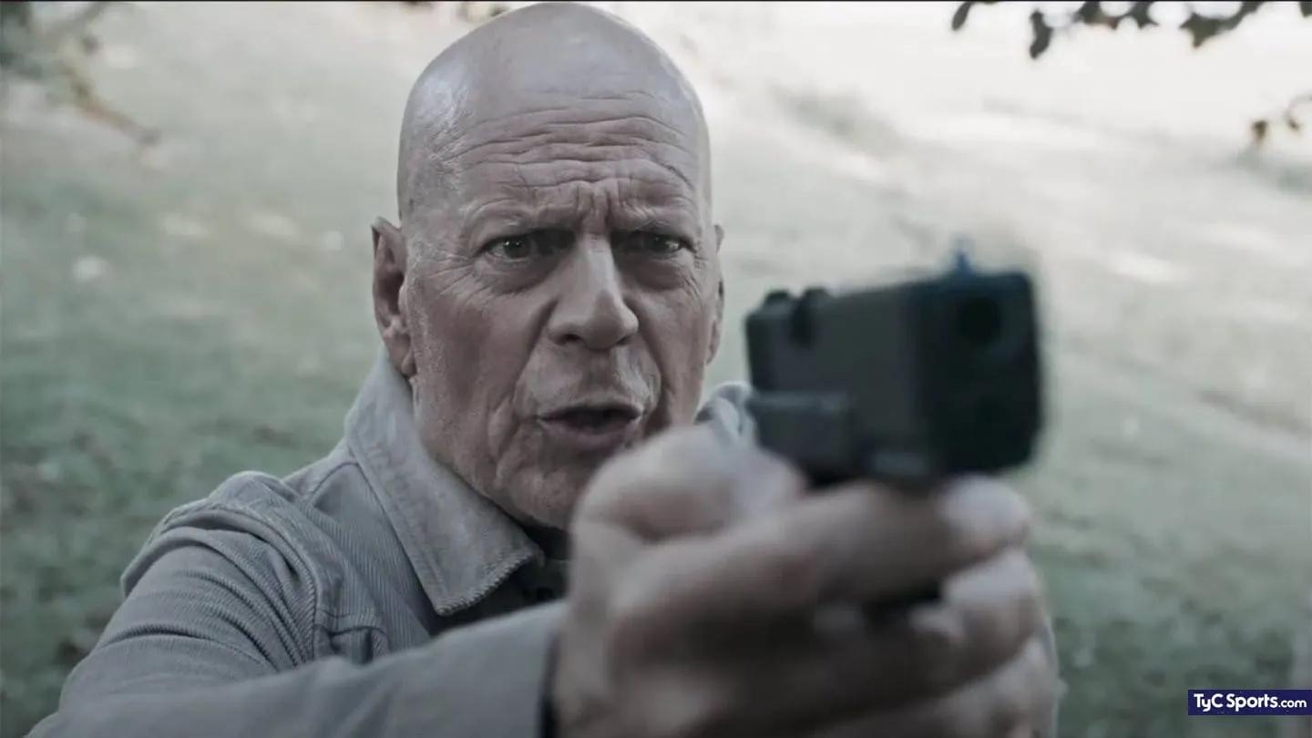 inteligencia artificial bruce willis - Cómo se llama la última película de Bruce Willis en Netflix