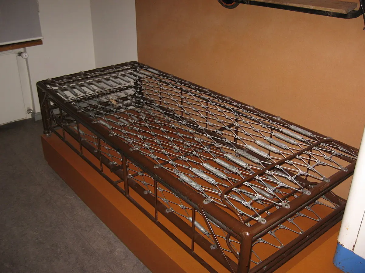 camas funcionales inteligentes chile - Cómo se llama una cama debajo de otra