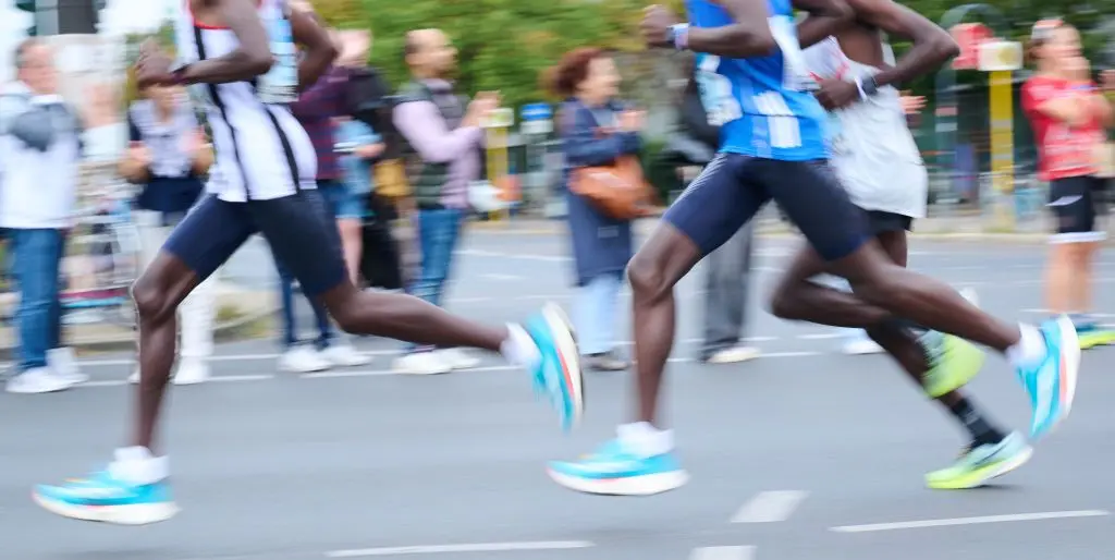 zapatillas inteligentes runners - Cómo se llaman los tenis especiales para correr