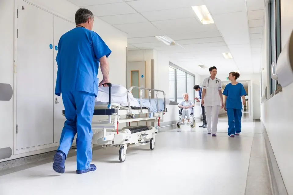 gestion inteligente hospitalaria - Cuáles son los indicadores de gestión hospitalaria