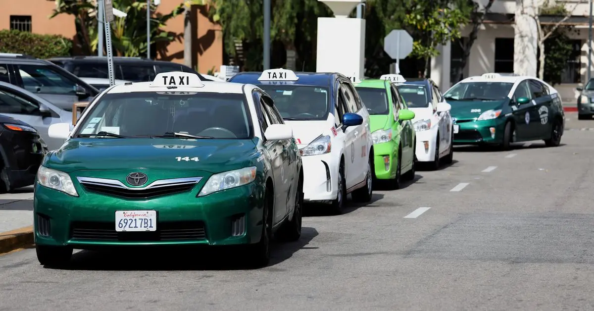 aplzan implementacion taxi inteligente - Es Uber una amenaza para la industria del taxi