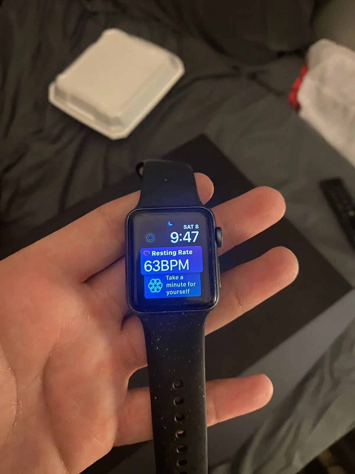 inteligente space gray aluminum black a1978 - How old is Apple Watch Series 4