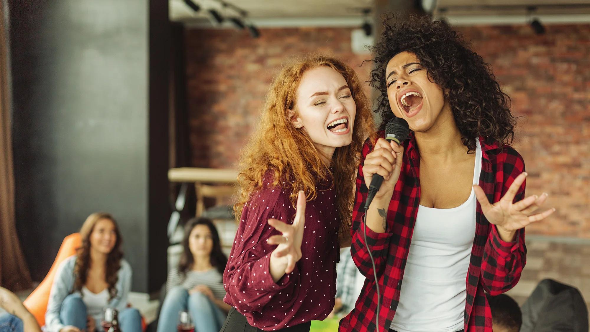 Aplicaciones de micrófonos inteligentes para karaoke en casa - Puedo usar mi teléfono como micrófono para karaoke aplicaciones microfonos inteligentes para karaoke en casa - Puedo usar mi teléfono como micrófono para karaoke
