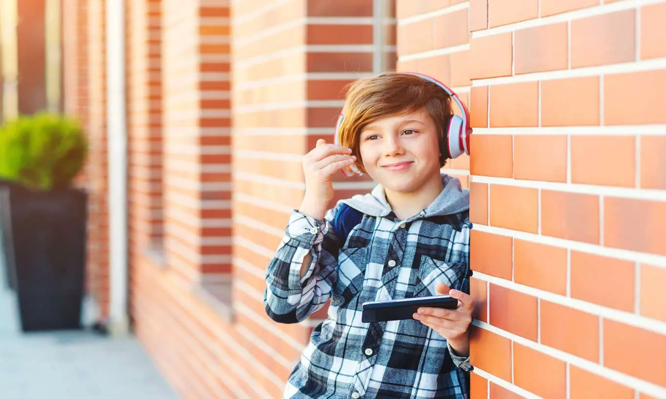 telefonos inteligentes para niños - Qué celular es mejor para un niño de 10 años