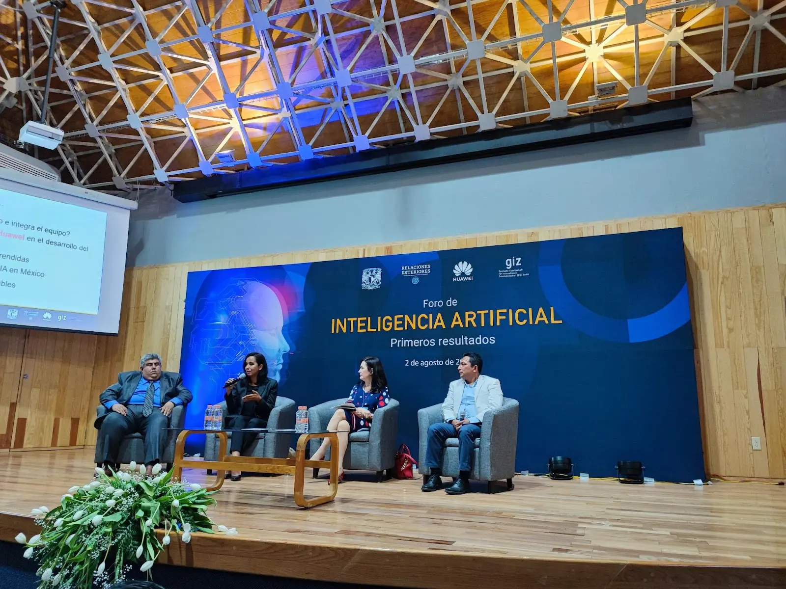 ¿Cómo es la inteligencia artificial con respecto a la ingeniería? - Qué clase de problemas resuelve o puede resolver la inteligencia artificial en la ingeniería como es la inteligencia artificial con respecto a la ingenieria - Qué clase de problemas resuelve o puede resolver la inteligencia artificial en la ingeniería
