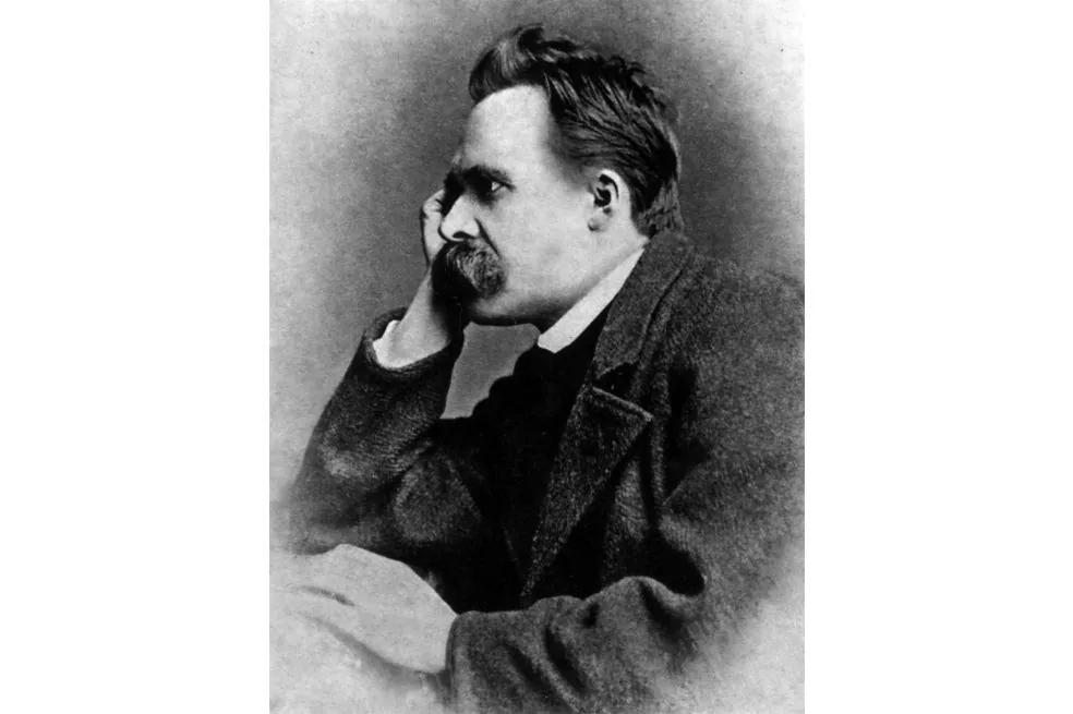 anilames inteligentes que inventaron el conocimiento - Qué crítica hace Nietzsche al conocimiento