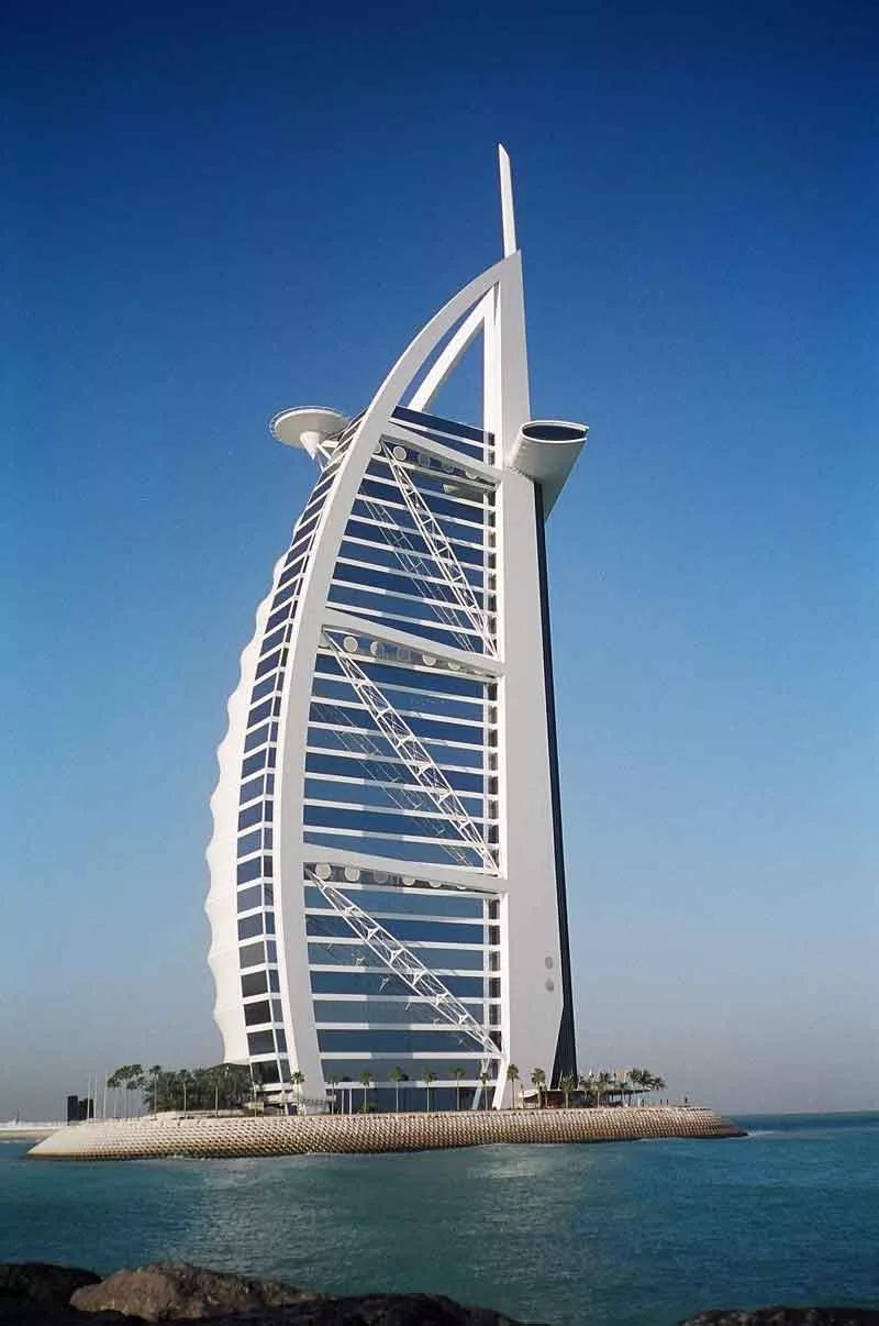 El Burj Al Arab: El Icono de los Edificios Inteligentes - Qué hace que el Burj Al Arab tenga 7 estrellas burj al arab edificios inteligentes - Qué hace que el Burj Al Arab tenga 7 estrellas