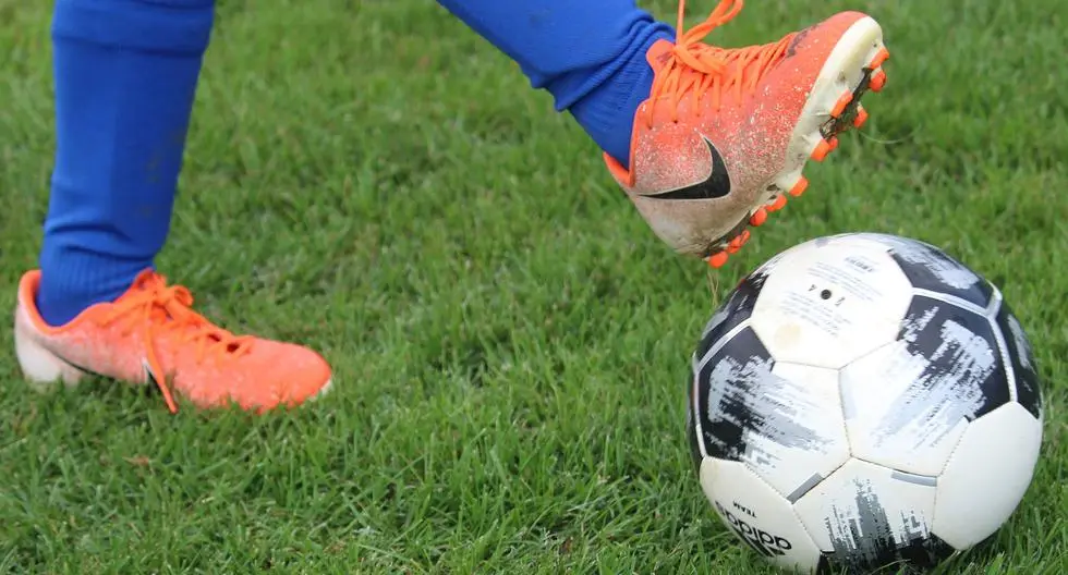 Botines inteligentes: la evolución del calzado deportivo - Qué son las zapatillas inteligentes en el fútbol botines inteligentes - Qué son las zapatillas inteligentes en el fútbol