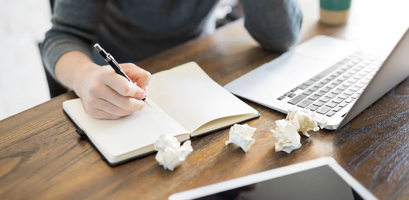 Sombreros de la inteligencia: Una técnica para potenciar el pensamiento creativo y la toma de decisiones - Qué son los 6 sombreros del pensamiento sombreros de la inteligencia - Qué son los 6 sombreros del pensamiento