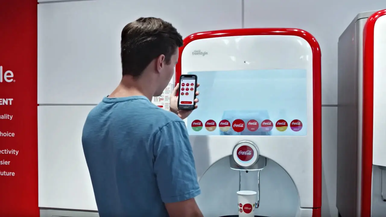 los servicios inteligentes de cocacola - Qué tecnologías utiliza Coca-Cola