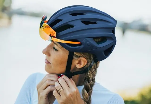 casco de bicicleta inteligente - Quién tiene que llevar casco en la bici