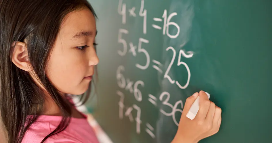 Ser bueno en matemáticas es ser inteligente - Ser bueno en matemáticas te hace inteligente ser bueno en matemáticas es ser inteligente - Ser bueno en matemáticas te hace inteligente